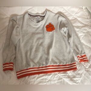 PRESSBOX size lg Clemson Long Sleeve gently worn
